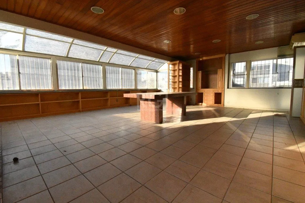 Imagem Conjunto/Sala para Venda - 185.33m², 0 dormitórios, Bom Fim
