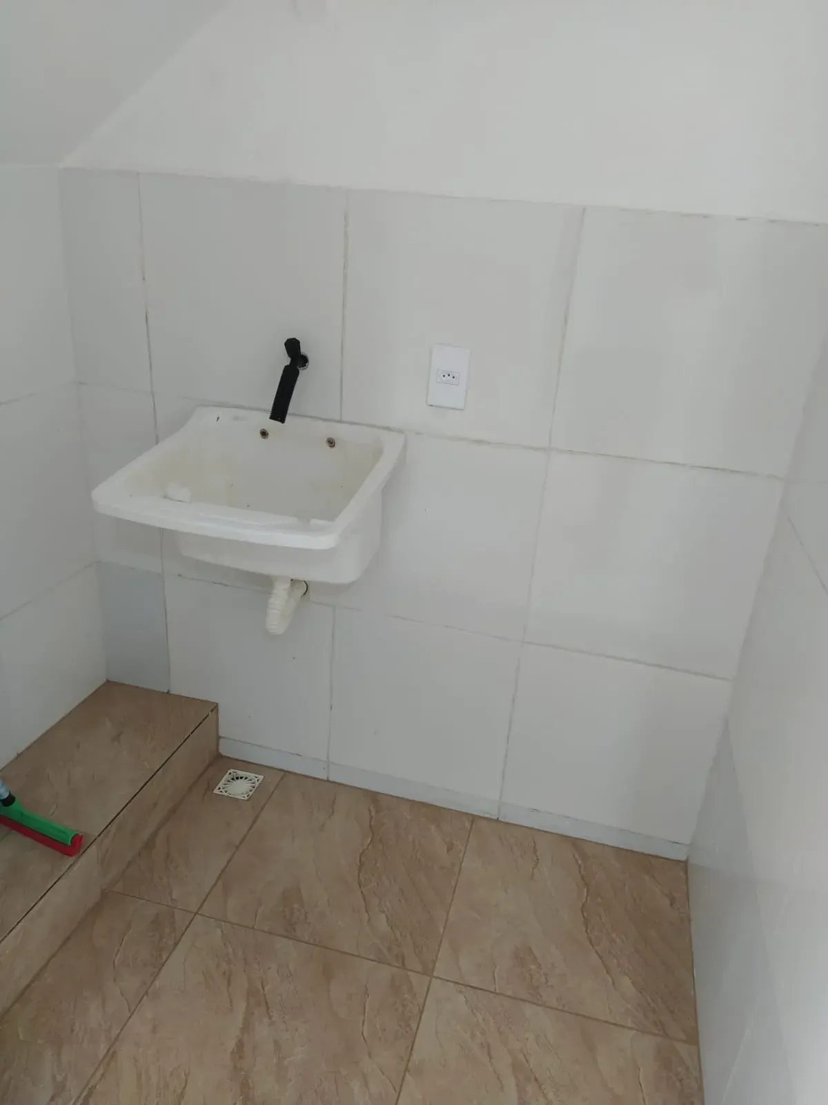 Imagem Apartamento com 1 Quarto para Alugar, 45 m² em Anchieta - Rio de Janeiro