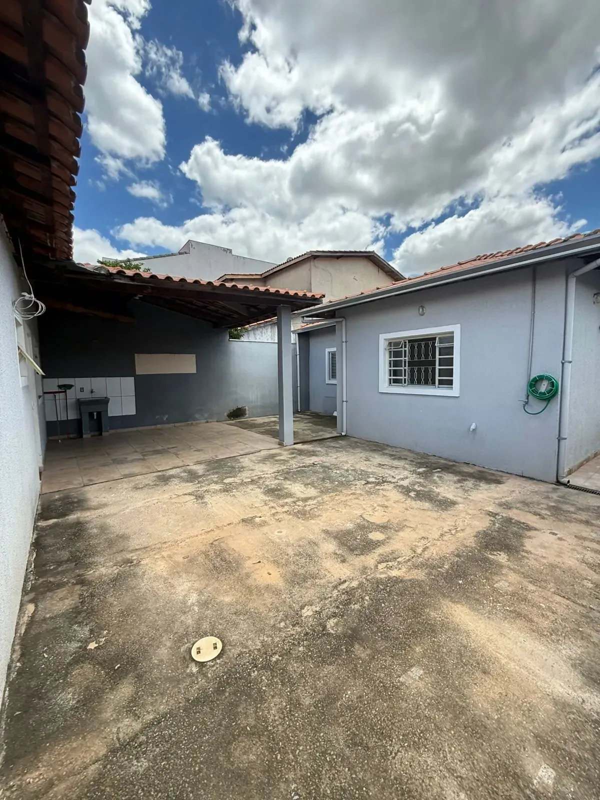Imagem Casa com 2 Quartos à Venda, 228 m² em Jardim São Lucas - Votorantim