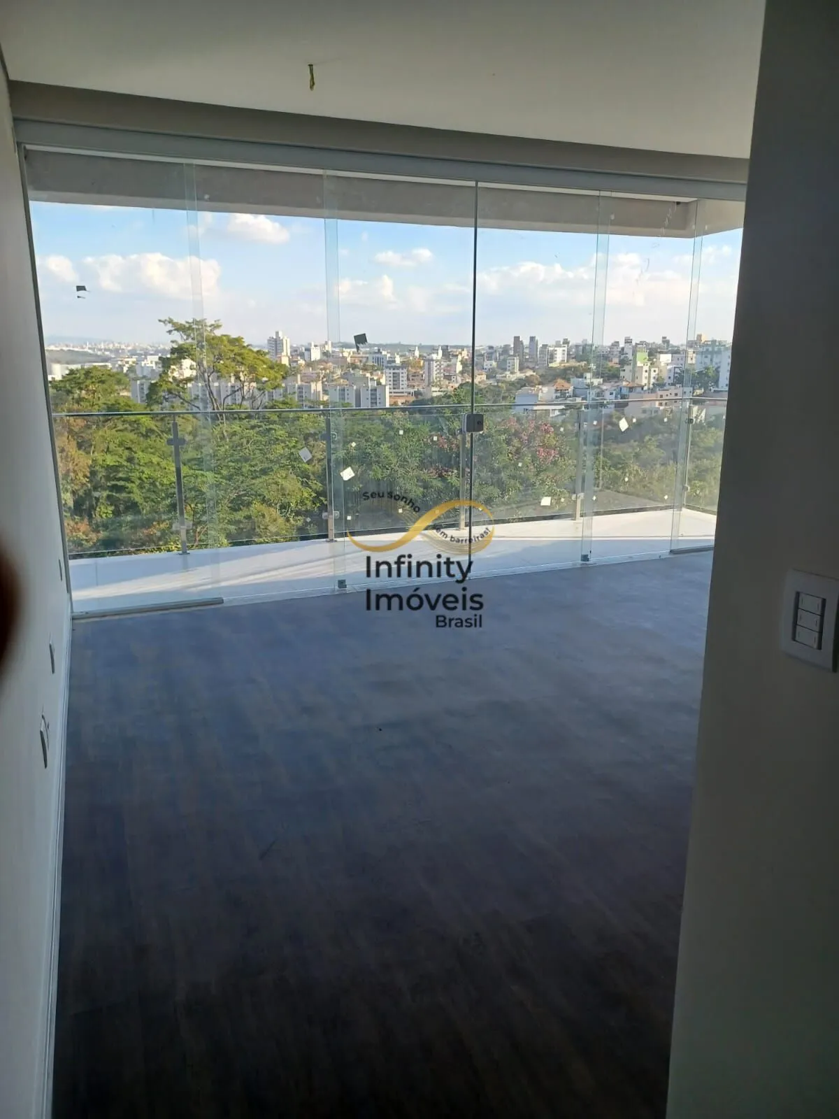 Imagem Casa Alto Padrão em Chácara Cotia, Contagem/MG