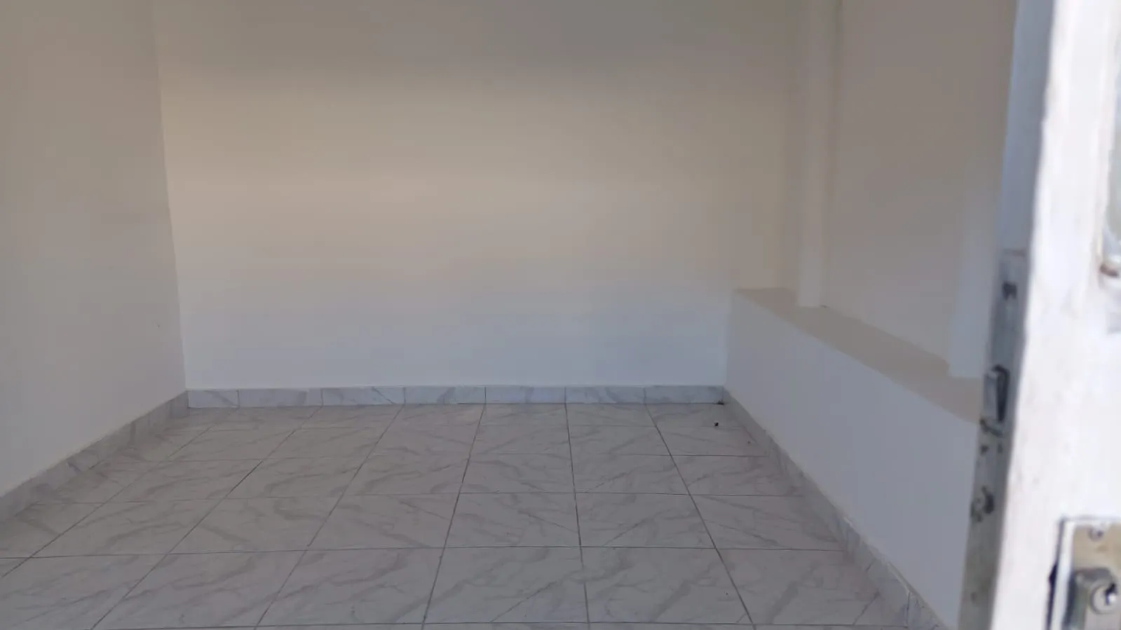Imagem ALUGO EXCELENTE CASA COMERCIAL NO BAIRRO VILA MARARI!