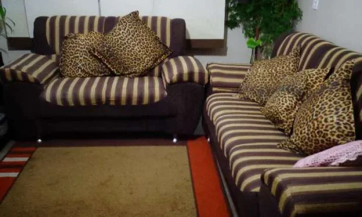 Imagem Apartamento com 2 dormitórios à venda, 80 m² por R$ 240.000,00 - Centro - São Gonçalo/RJ