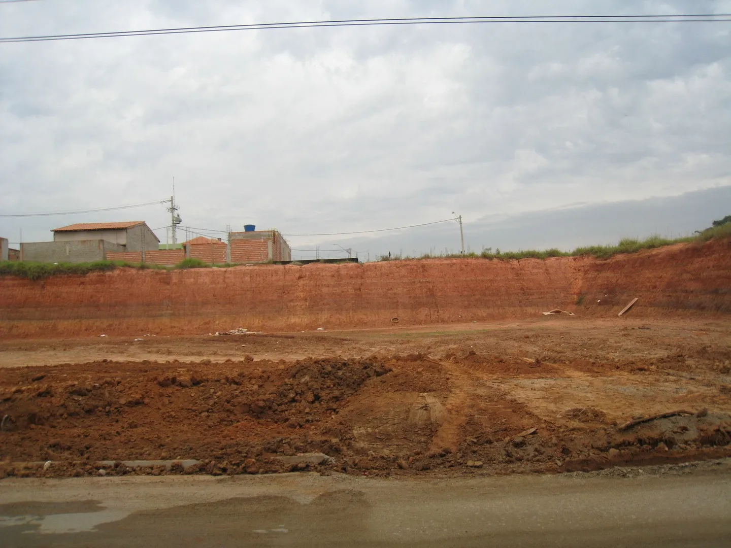 Imagem Ótimo lote comercial à venda, pronto para construir