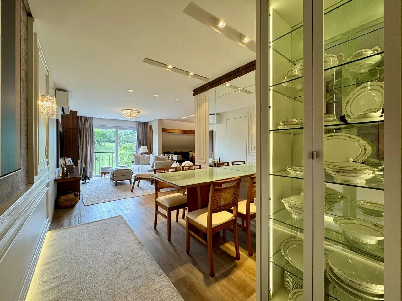 Imagem Apartamento à venda em Gramado, Centro, com 3 quartos, 180m2