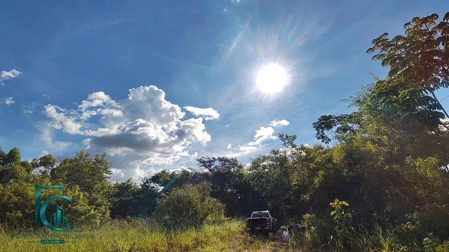 Imagem Chácara à venda em Guapó, Zona Rural, 3.000m²