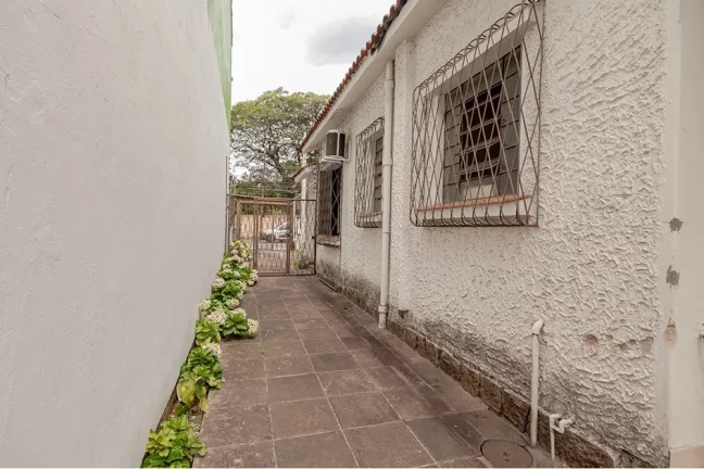 Imagem Terreno/Lote Residencial para venda no bairro Menino Deus em Porto Alegre