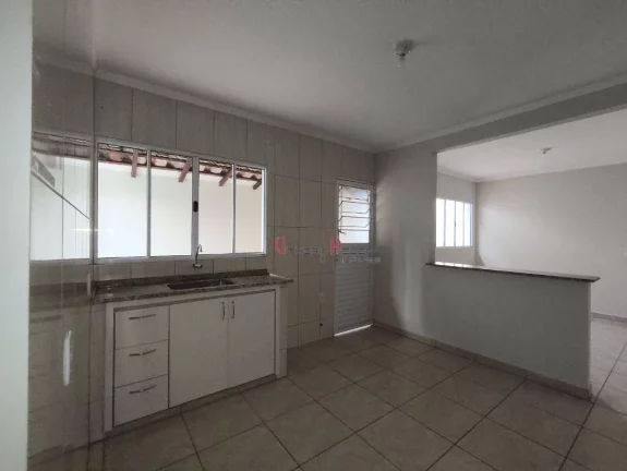 Imagem Casa com 3 dormitórios à venda, 155 m² por R$ 530.000,00 - Parque São Vicente - Itatiba/SP
