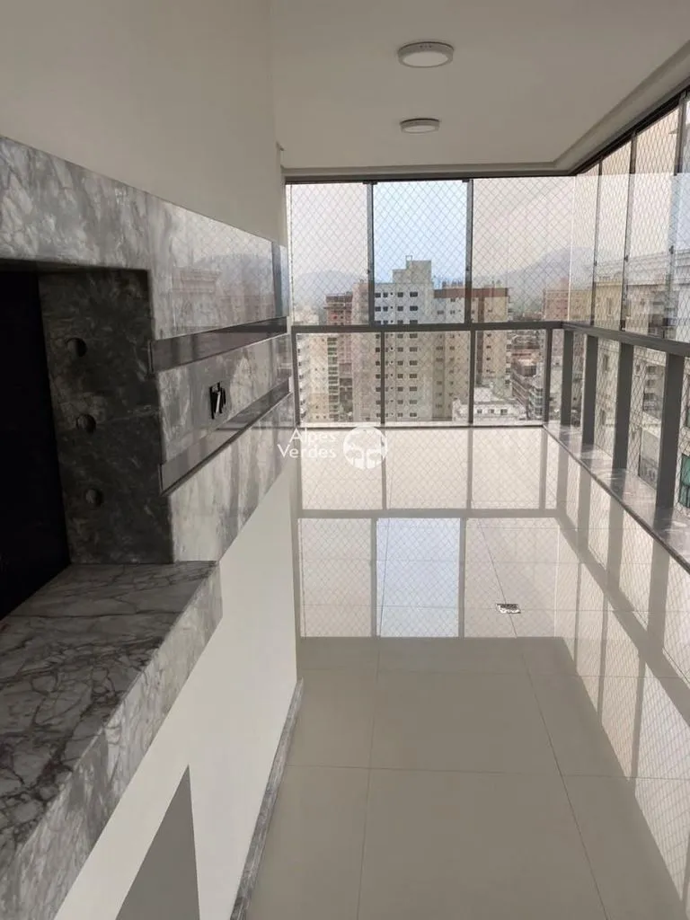 Imagem Apartamento à Venda em Meia Praia, Itapema - SC