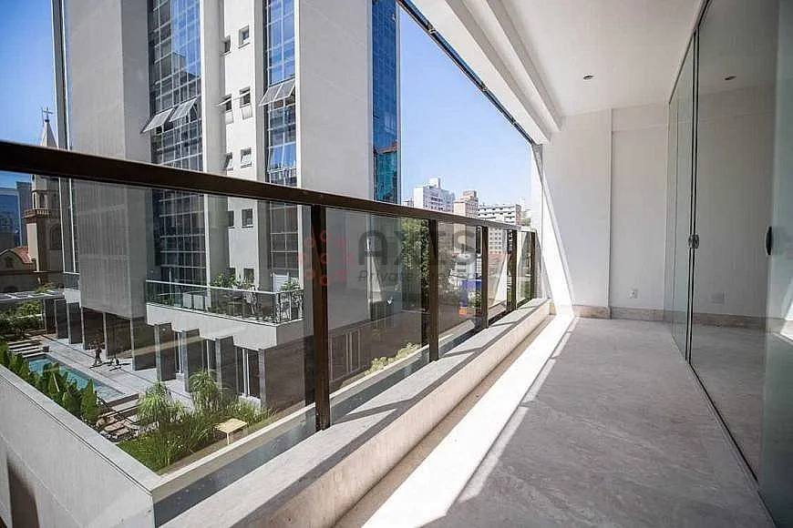 Imagem Apartamento 4 quartos em Lourdes - Lazer completo