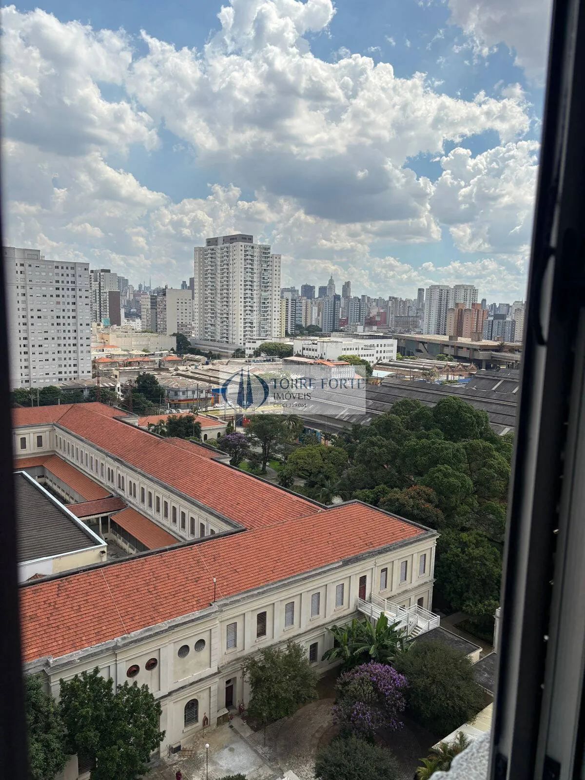 Foto do imóvel Ótimo apartamento com 63 m², 3 dormitórios, 1 banheiro, 1 vaga de garagem em Rua Ipanema