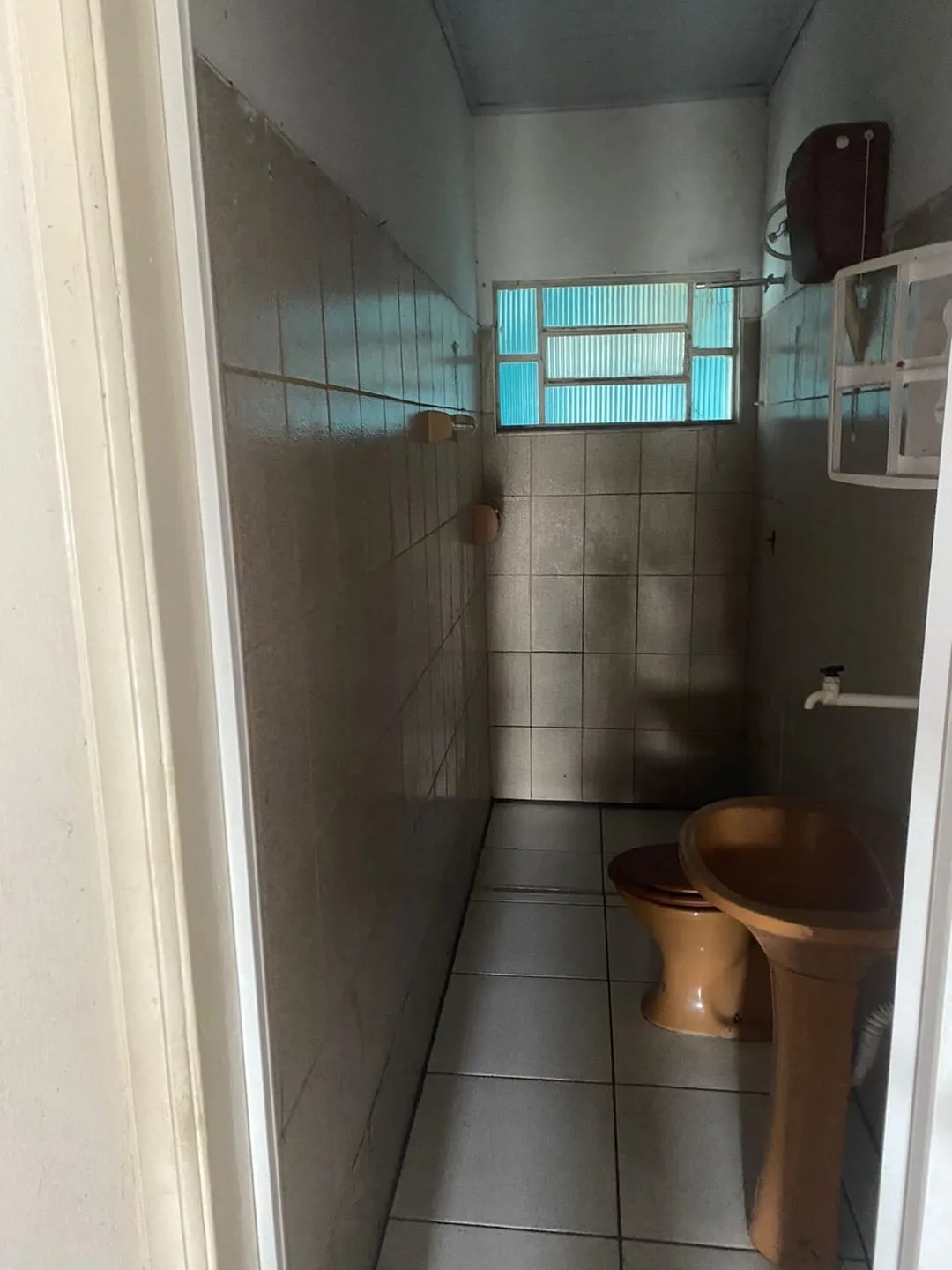 Imagem Comercial à venda e locação 300M², Moreira César, Pindamonhangaba - SP