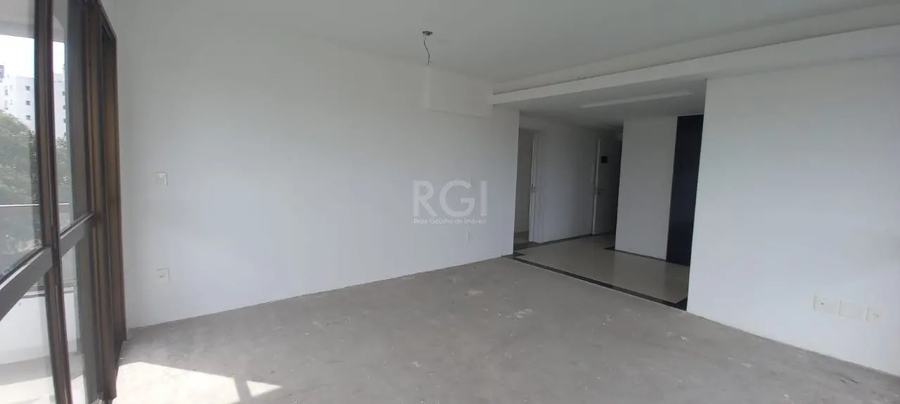Imagem Apartamento para Venda - 119.23m², 3 dormitórios, sendo 1 suites, 1 vaga - Petrópolis