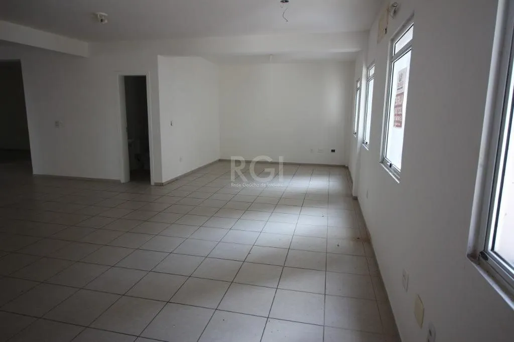 Imagem Ótimo Prédio Para comprar no Bairro Independência na Avenida Mostardeiro próximo ao Parcão