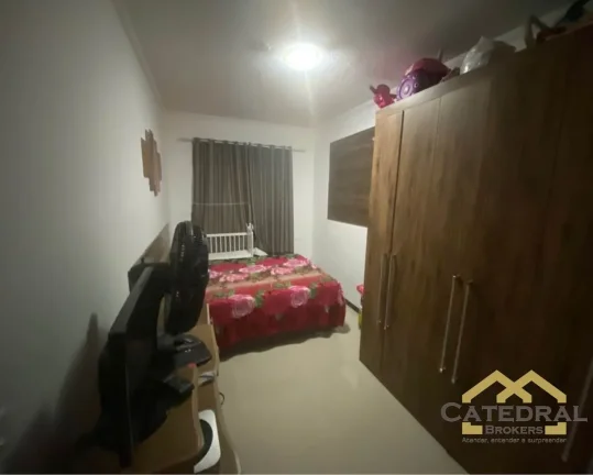 Imagem Apartamento à venda com elevador e vaga coberta por R$ 250.000,00 - Jundiaí/SP