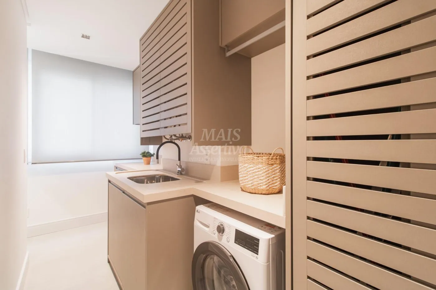 Imagem Apartamento a venda com 03 dormitórios Torres