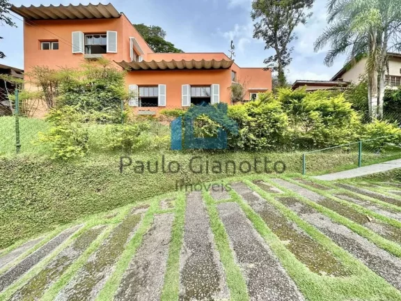 Imagem Casa à venda no Centro da Granja Viana