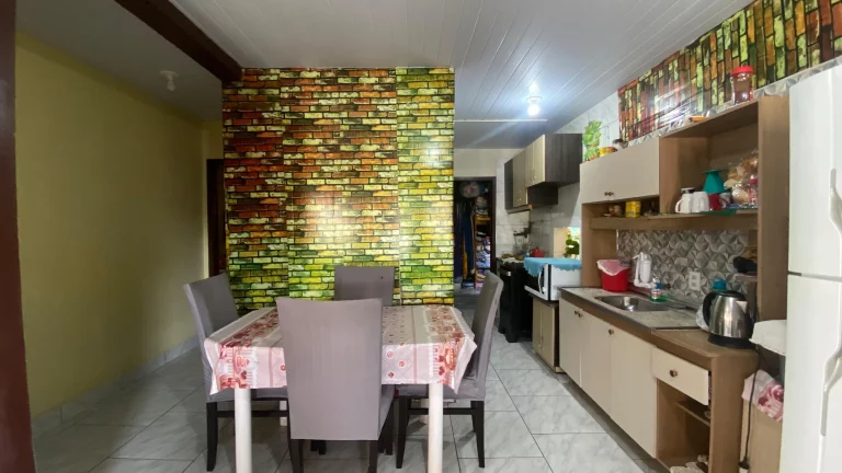Imagem Venda de Duas Casas no Campo Duna: 5 Quartos, 1 Suíte, 2 Salas e 176m² em Garopaba-SC! Próximo ao Supermercado Silveira e IFISC.