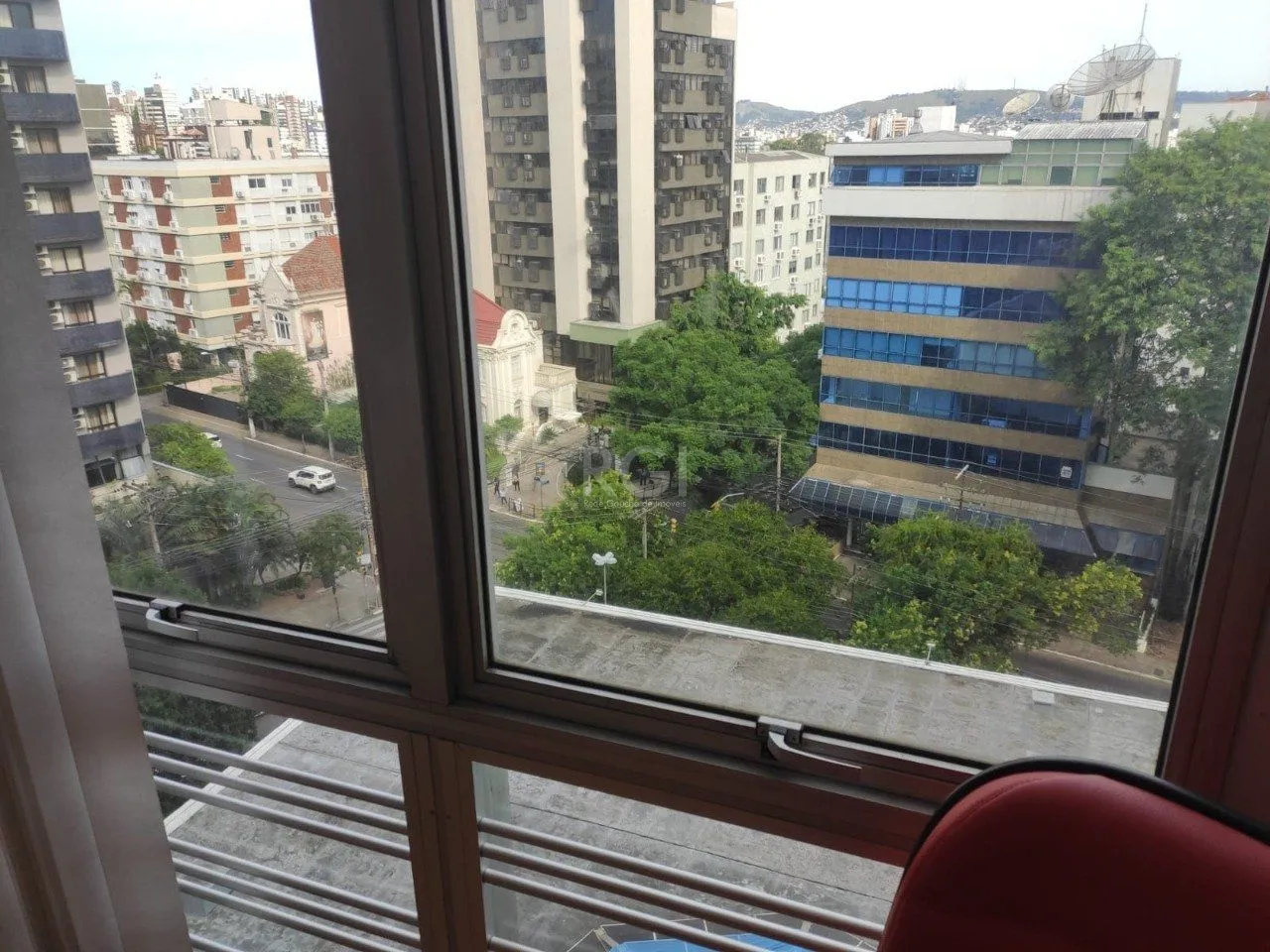 Imagem Conjunto/Sala para Venda - 32.88m², 0 dormitórios, Moinhos de Vento
