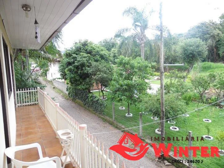 Imagem Casa com 165m² no centro de Feliz.