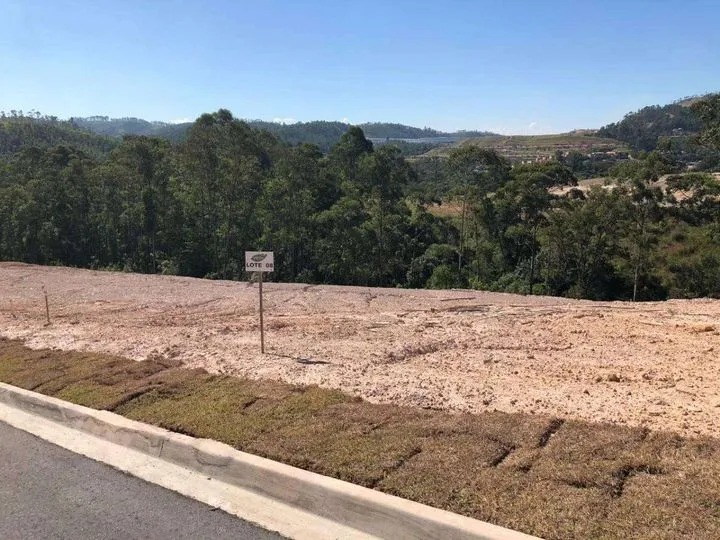 Terreno à Venda, 175 m² em Centro - Cajamar