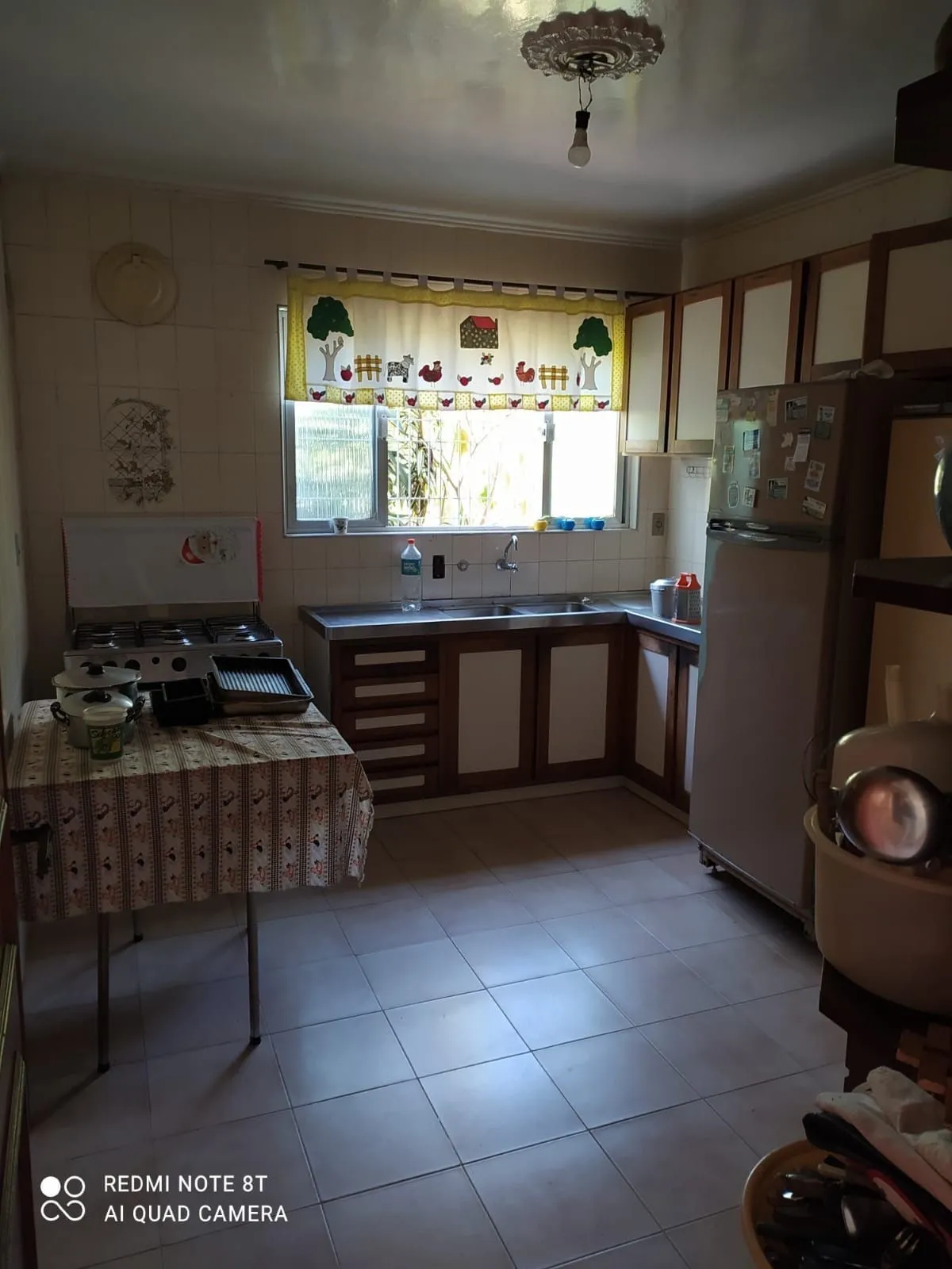 Imagem Casa Ampla no Jardim Carvalho com 4 dormitórios