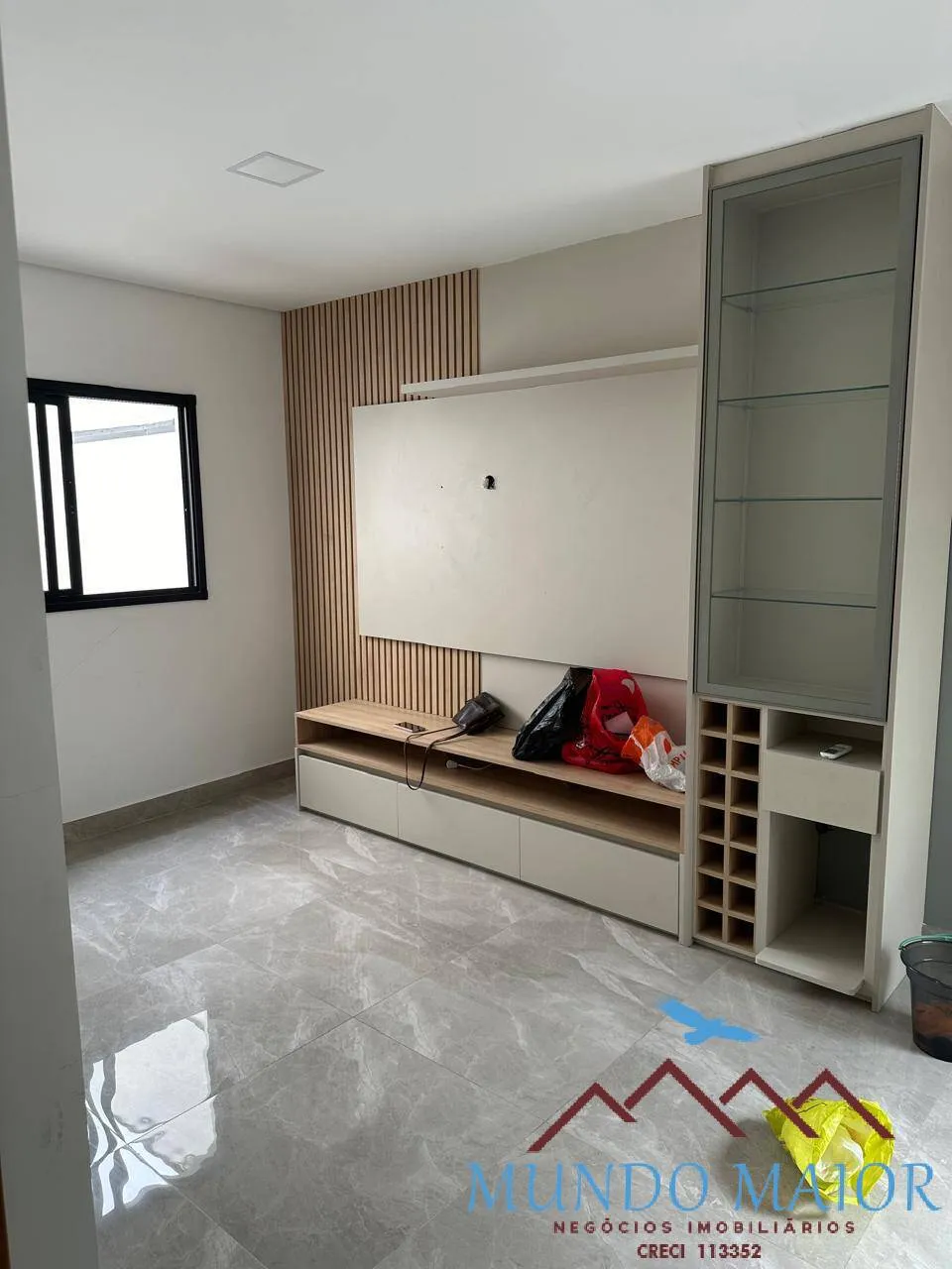 Imagem Apto à venda - 2 dormitórios 1 suíte e 1 vaga -Vila Scarplelli -$ 450.000