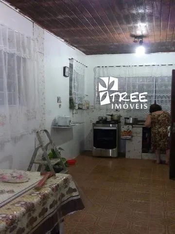 Imagem VENDA CASA LOCALIZADA NO BAIRRO SESC EM SUZANO COM A/T 145m² e A/C 360m² distribuídos em 3 dormitórios, 2 banheiros, 2 salas, cozinha. CONSULTE-NOS.