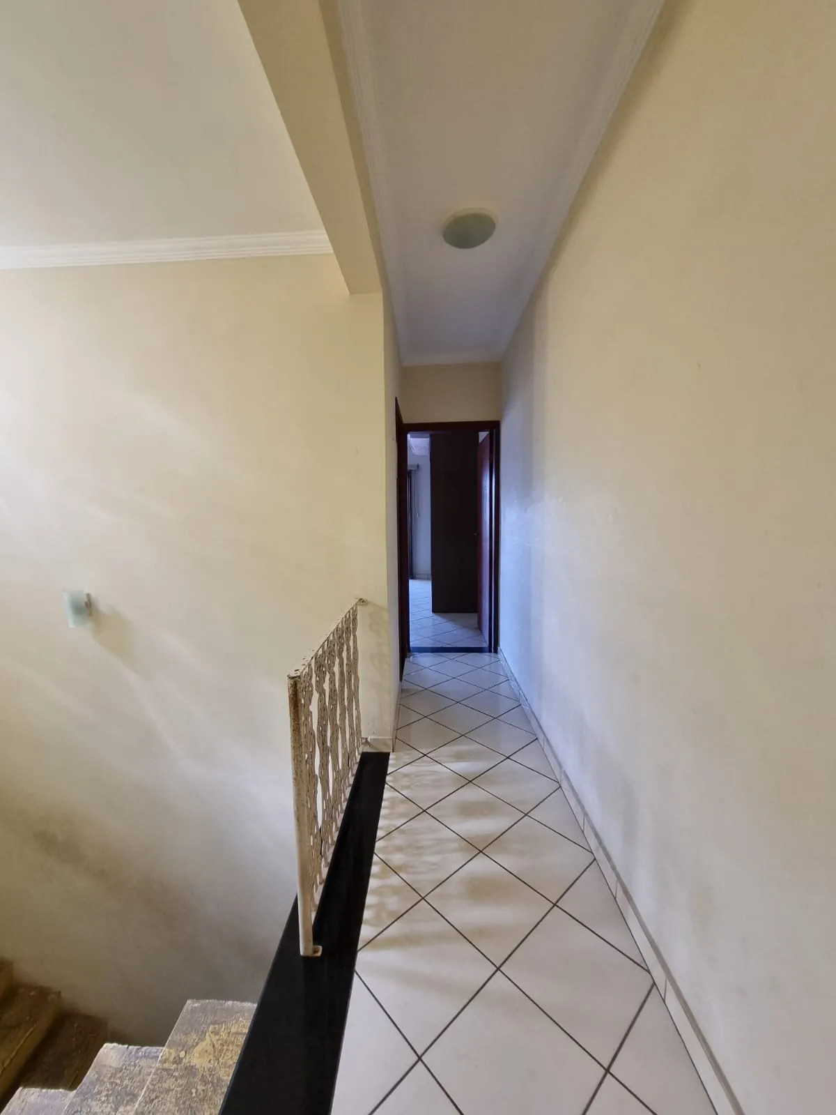 Imagem Residência Excepcional no Parque Jataí: 3 Quartos, Suíte, e Amplo Espaço Gourmet a 5 Minutos do Shopping Iguatemi