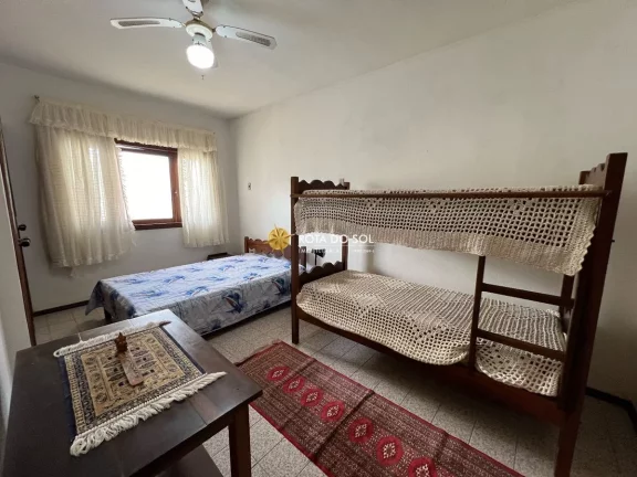 Imagem Casa de praia à venda Praia Centro Bombinhas SC