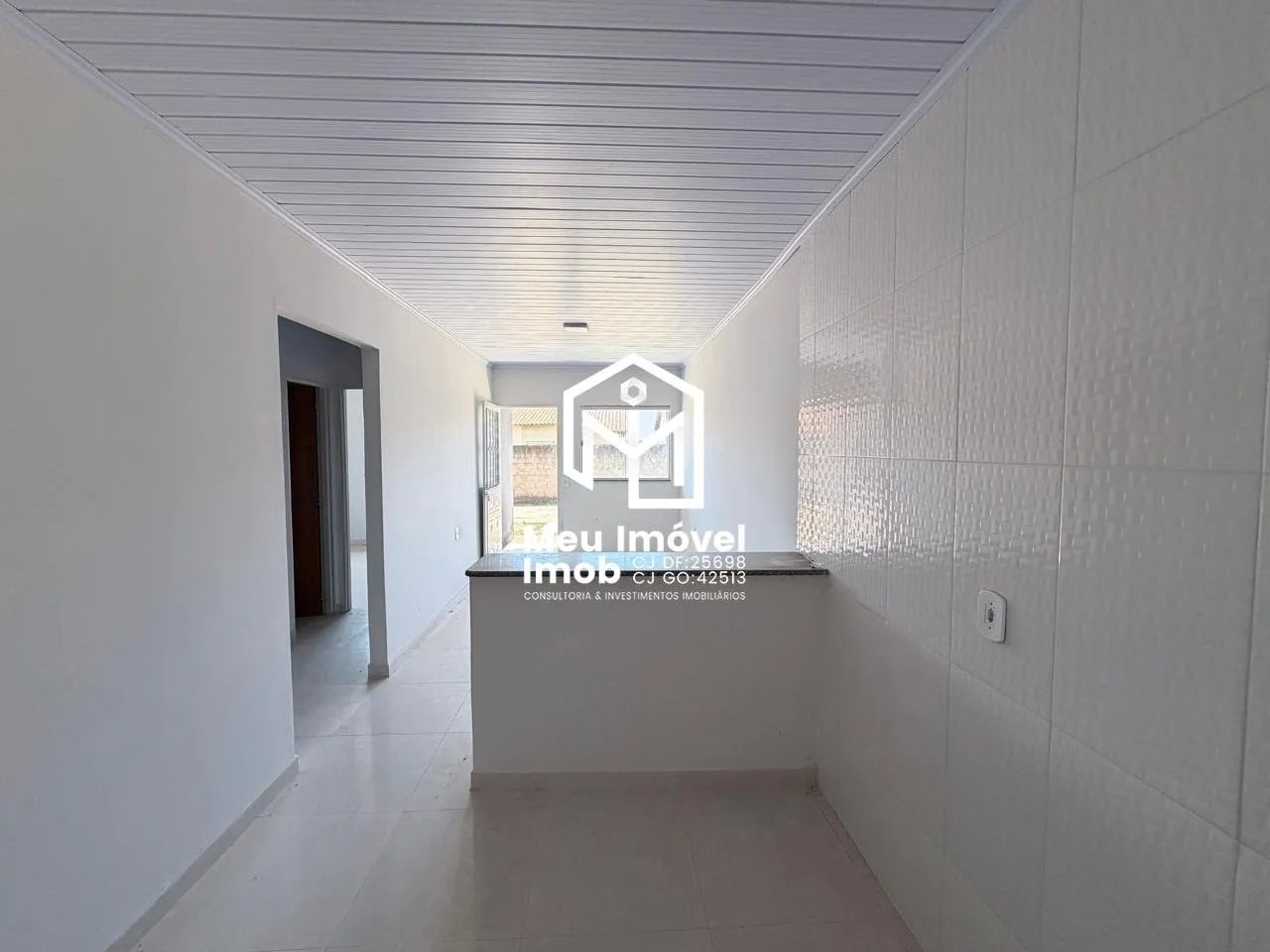 Foto do imóvel Casa 2 Quartos 52,30m² Res.Texas Estrela Dalva III Luziânia em Rua Bariane Ortêncio - Parque Estrela Dalva III, Luziânia - GO
