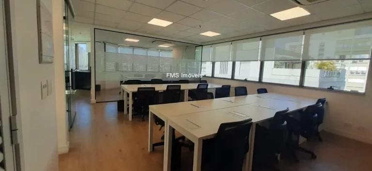 Imagem Conjunto comercial mobiliado - 182m2 no Paraíso