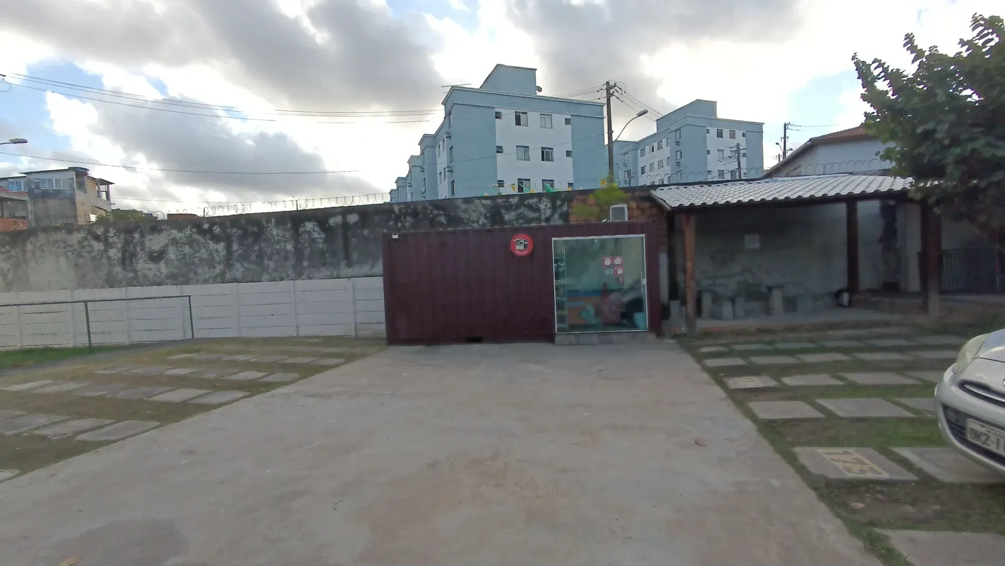Imagem Apartamento com 2 Quartos à Venda, 40 m² em Caji - Lauro de Freitas