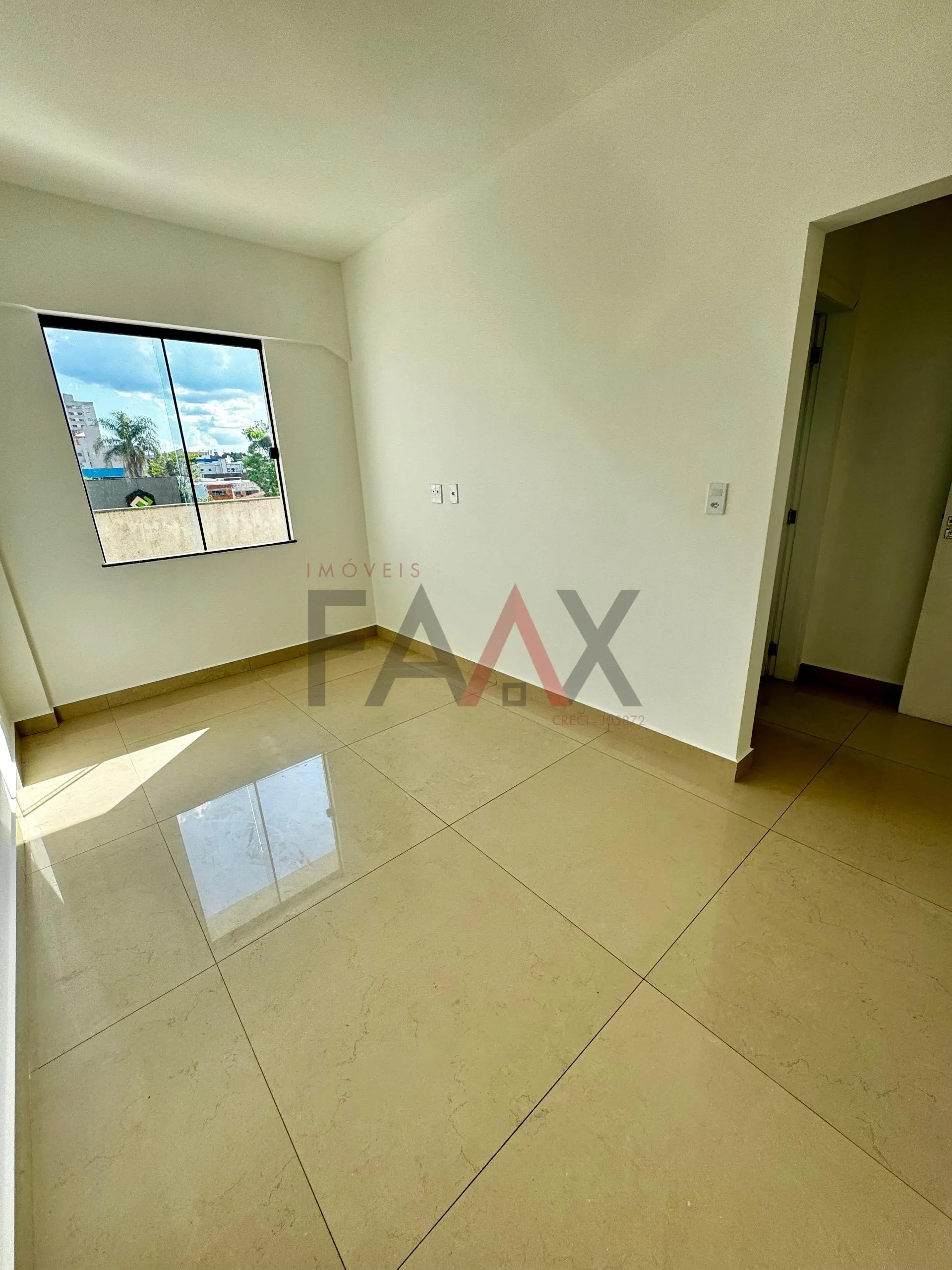 Imagem Apartamento à venda no CENTRO em frente a compania do corpo em GUARAPUAVA - PR