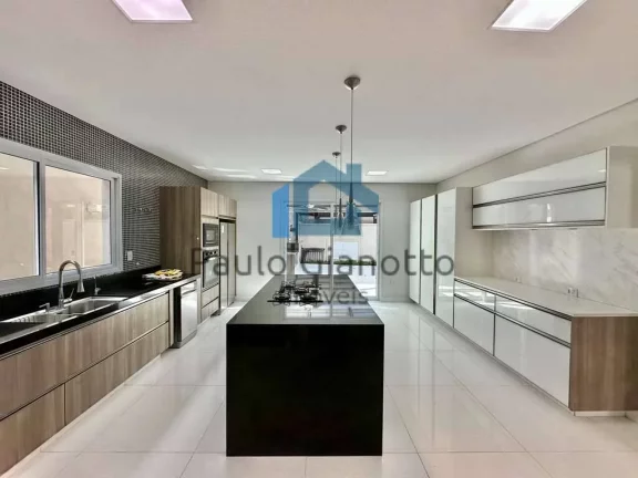 Imagem Casa Impecável à venda no São Paulo II em Cotia