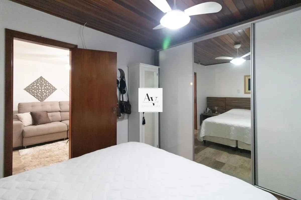 Imagem Casa à venda no bairro Nonoai - Porto Alegre/RS