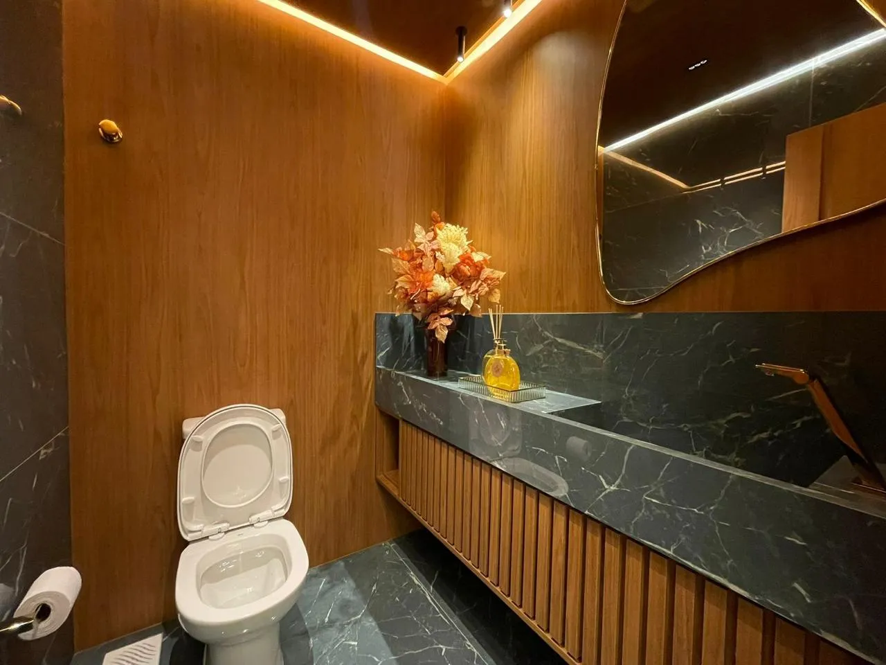 Imagem Apartamento à venda com 220m2 por R$ 4.990.000,00