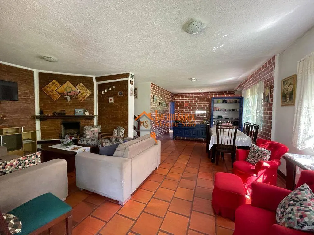 Foto do imóvel Sítio com 4 dormitórios à venda, 17297 m² por R$ 1.400.000,00 - Caputera - Arujá/SP