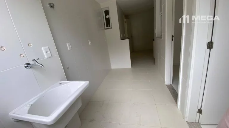 Imagem Apartamento com 3 dormitórios à venda, 120 m² por R$ 1.250.000,00 - Nova Guarapari - Guarapari/ES