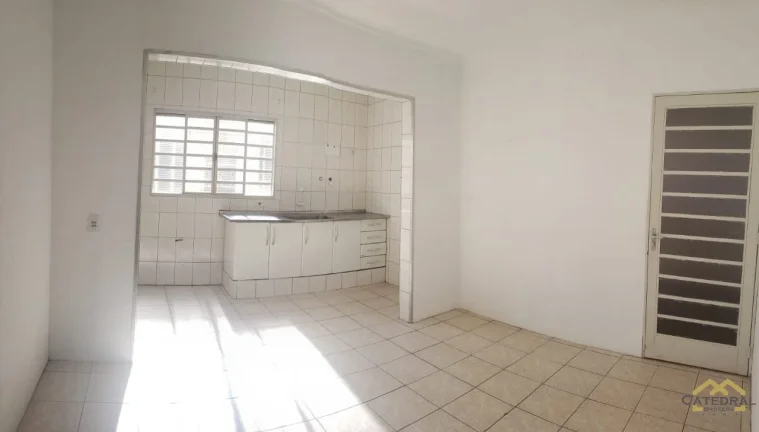 Imagem Casa com 4 quartos sendo 1 suíte e 4 vagas no Jardim Eulina em Campinas - SP