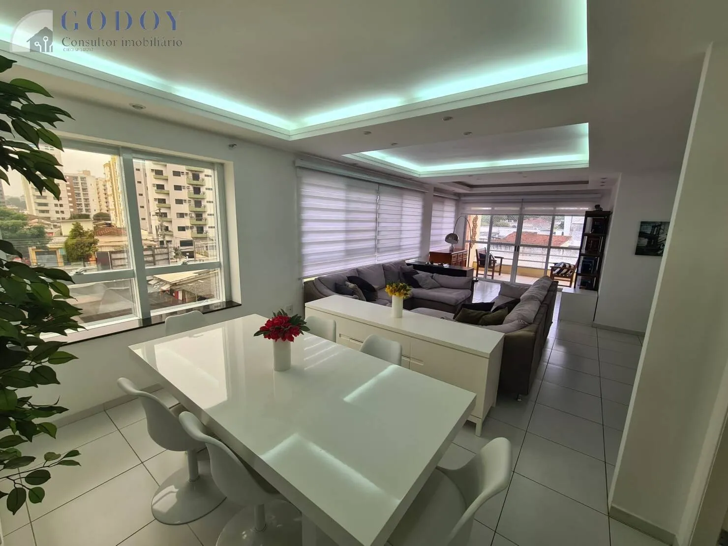 Imagem Apartamento à venda 4 Quartos, 2 Suites, 3 Vagas, 202M², Centro, Taubaté - SP | Edifício Lumiere