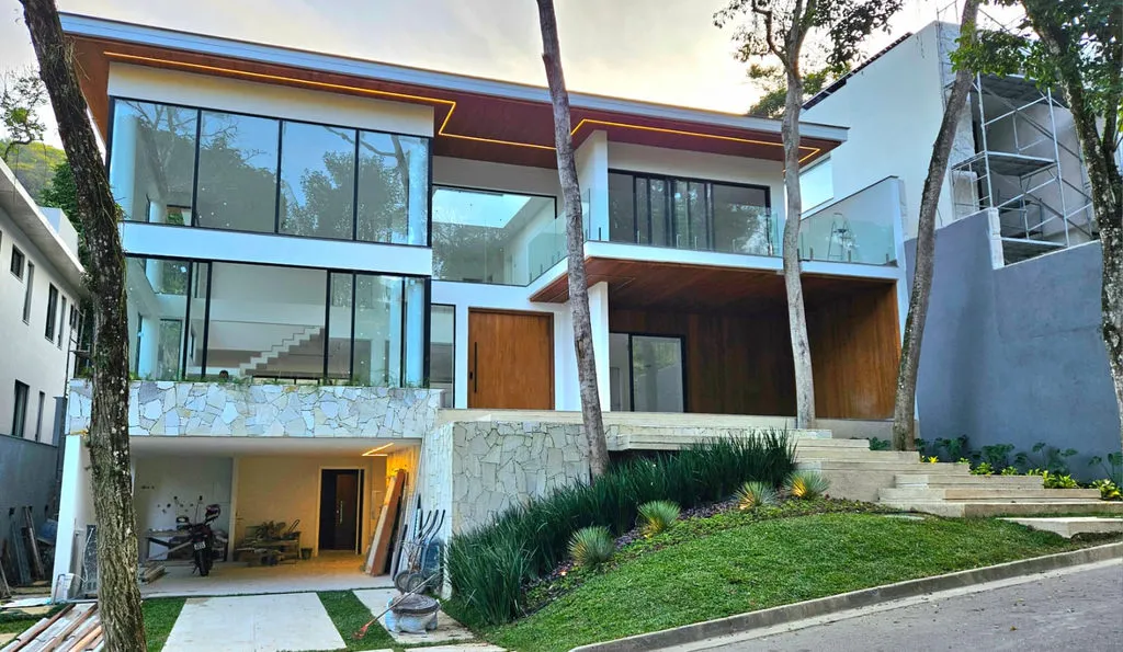 Imagem Casa em Condomínio a Venda no bairro Itanhangá - Rio de Janeiro, RJ