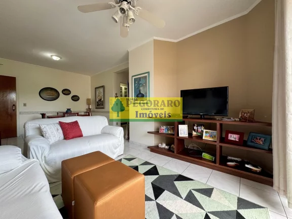 Imagem Apartamento de 2 quartos na Prainha, Caraguatatuba-SP 1 suíte, 2 salas, 2 banheiros, 1 vaga de garagem e vista para o mar