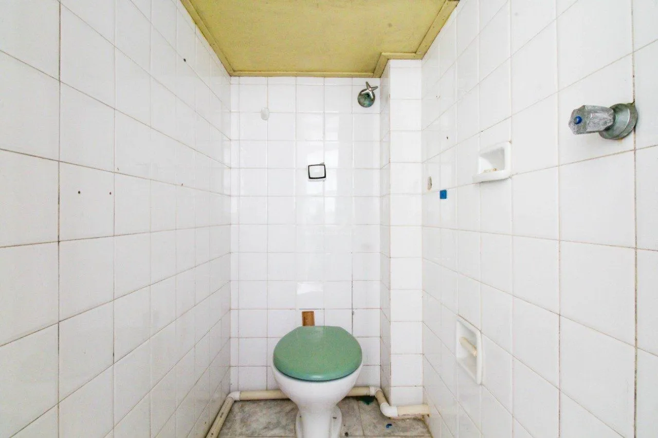 Imagem Apartamento para Venda - 73.01m², 2 dormitórios, 1 vaga - Menino Deus