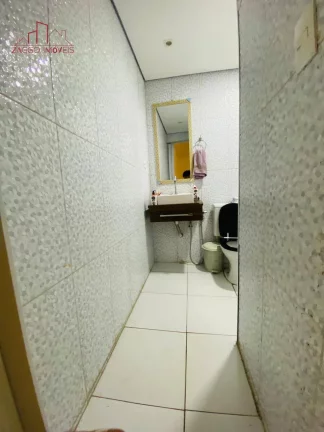 Imagem Oportunidade - Venda - Apartamento em Embu das Artes - 2 Dorm - 1 Vaga.