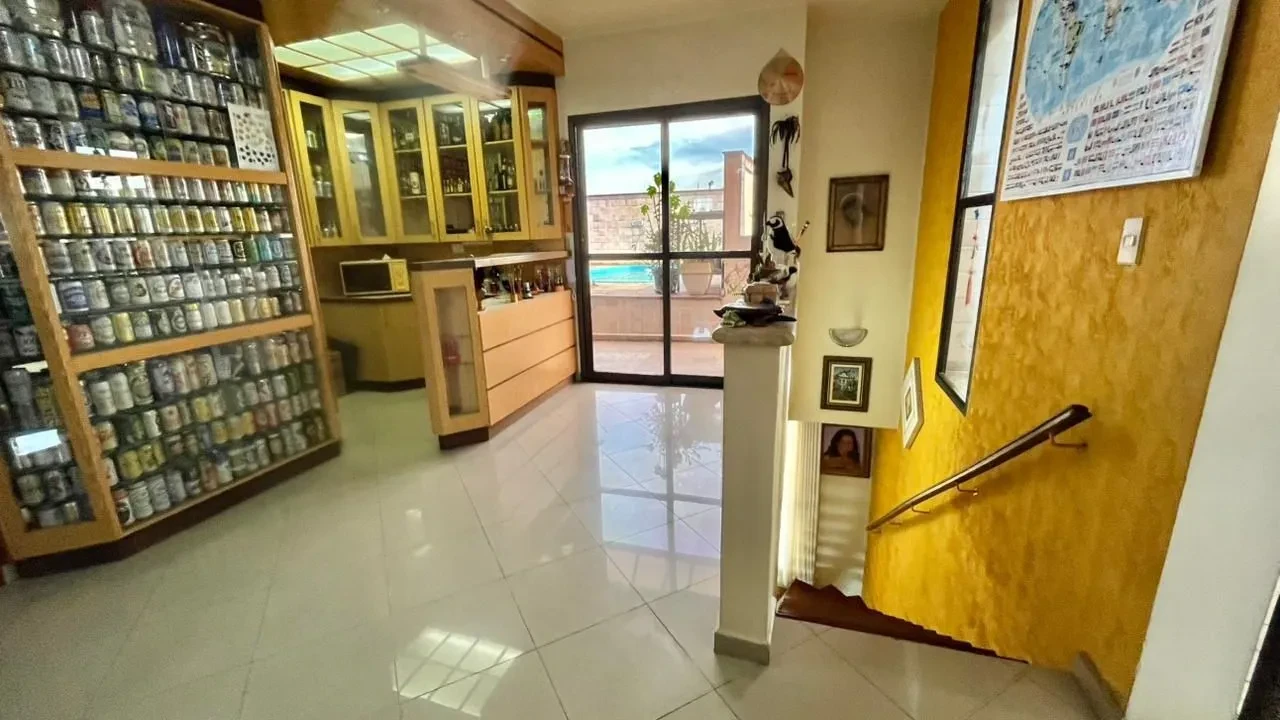 Imagem Cobertura com 4 Quartos à Venda, 444 m² em Gonzaga - Santos