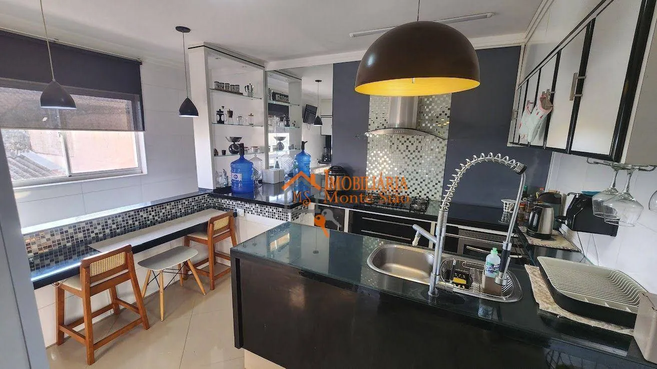 Imagem Sobrado com 5 dormitórios à venda, 326 m² por R$ 1.520.000,00 - Vila Yaya - Guarulhos/SP