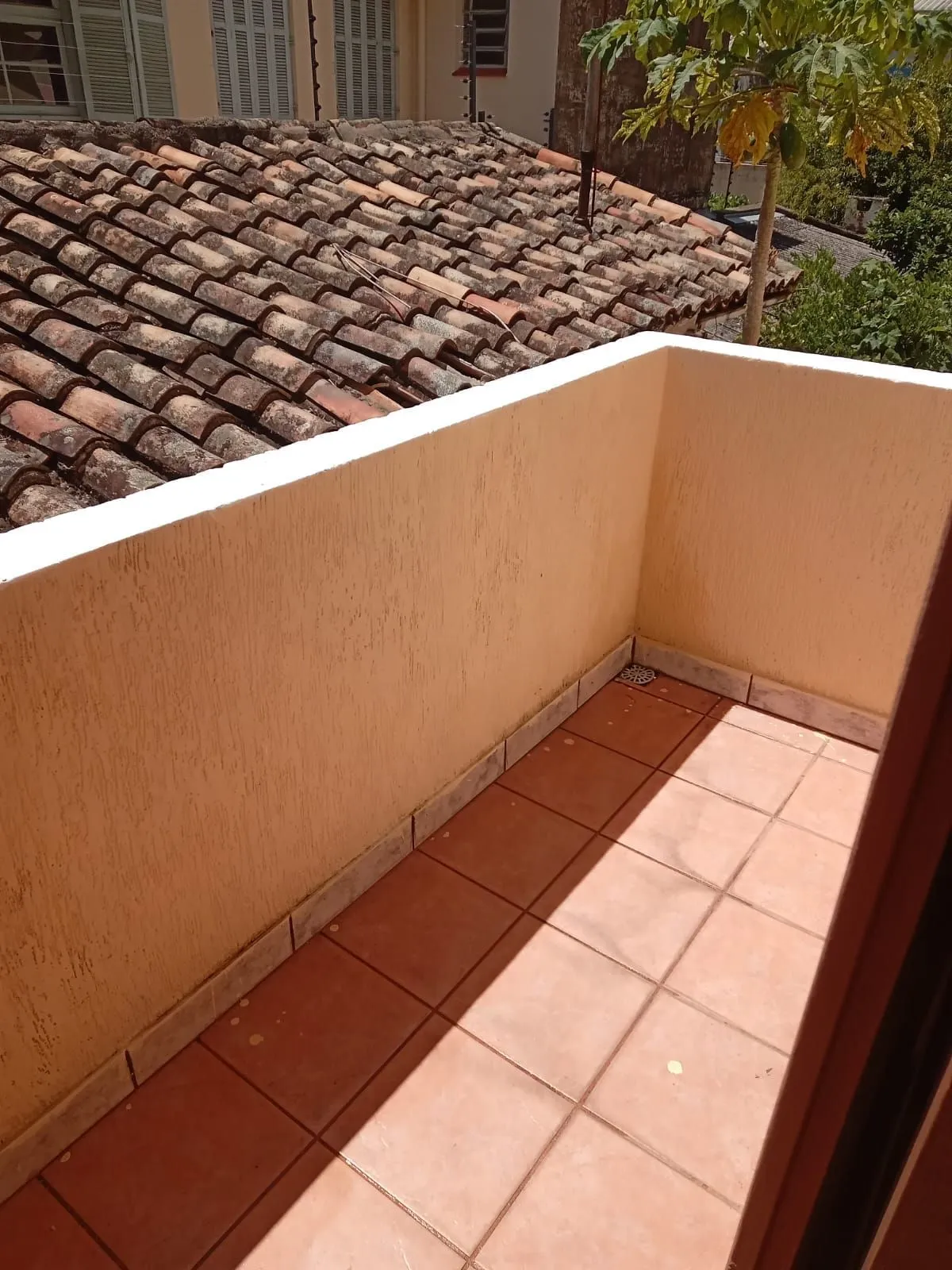 Imagem Ótima Casa com 4 Dormitórios no Bairro Cidade Baixa