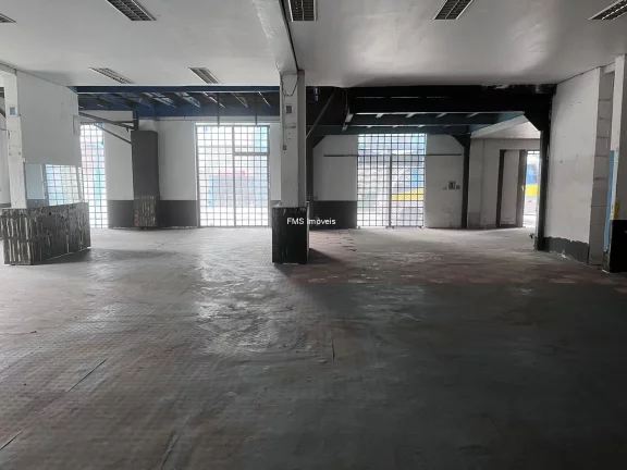 Imagem Loja Comercial para Locação na Bela Vista, São Paulo-SP: 3 Salas, 2 Banheiros, 12 Vagas de Garagem, 662m² de Área!