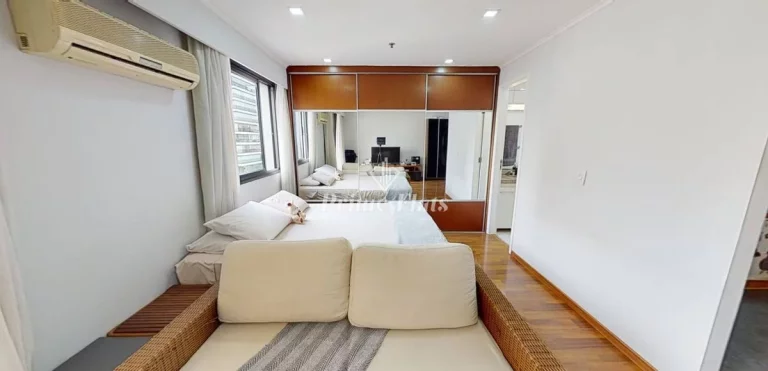 Imagem Flat disponível para venda no Hotel Slaviero Essential São Paulo Ibirapuera, com 35m², 1 dormitório e 1 vaga