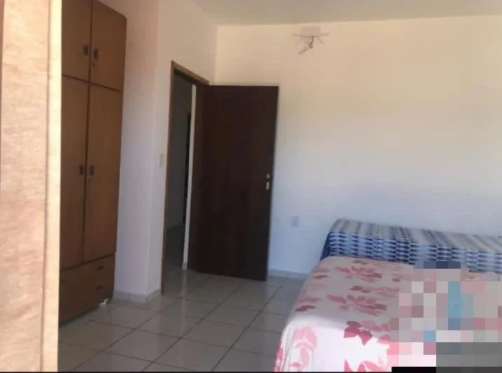 Imagem Casa de 245m² com Piscina em Salto de Pirapora